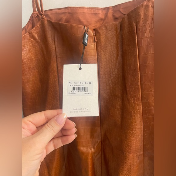 Bardot Croc Mini Dress In Tan Croc Size 10 (NWT) - Picture 5 of 10